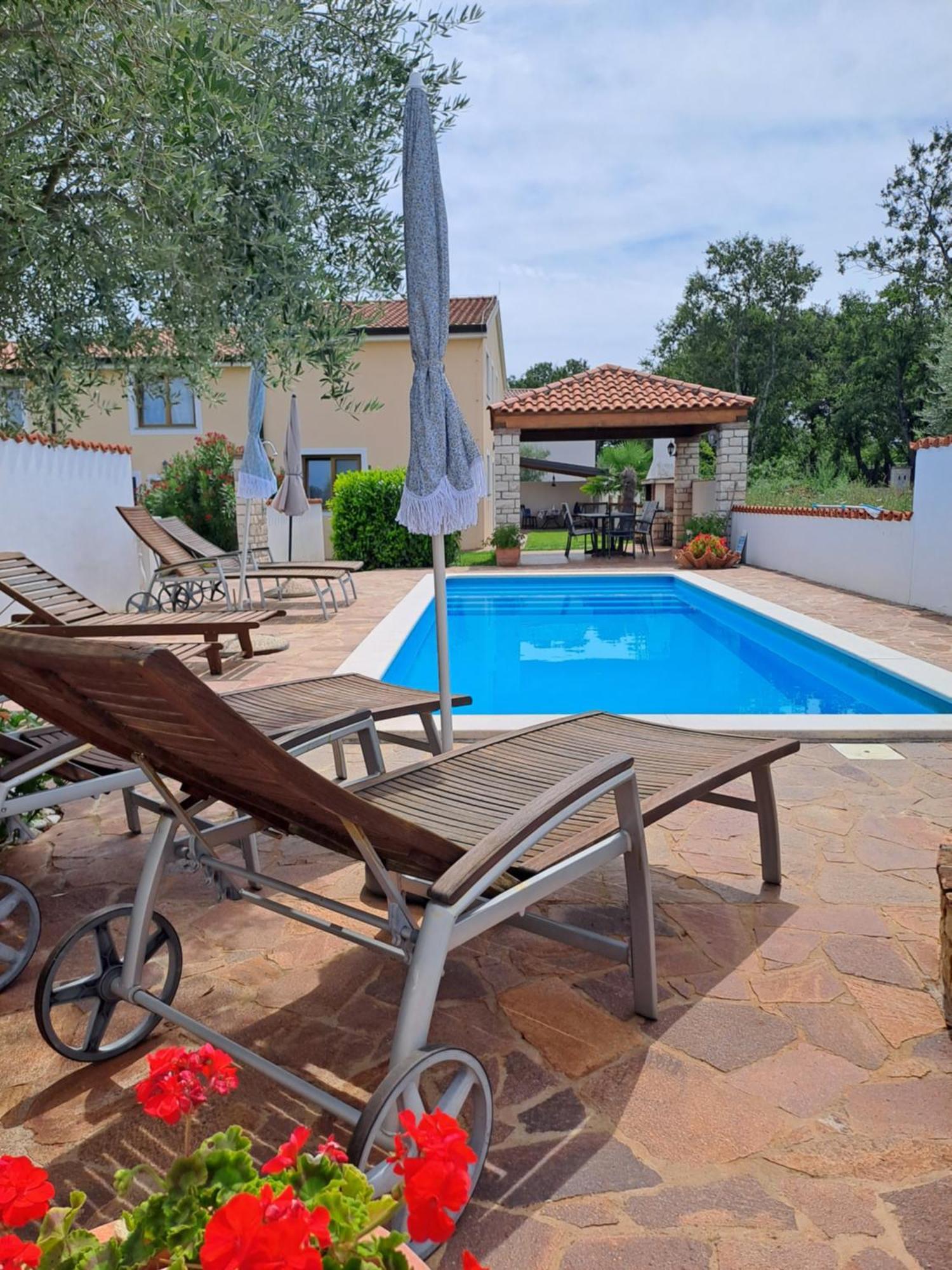 Villa "Pied-A-Terre" Residence & Spa Umag Ngoại thất bức ảnh